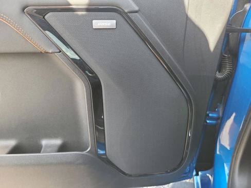 Used 2023 GMC Sierra 1500 AT4 w/ AT4 Premium Package image 17