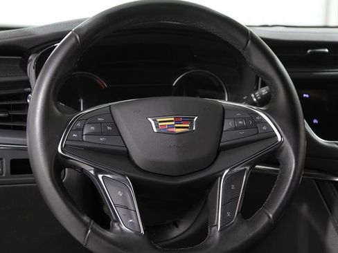 Used 2020 Cadillac XT5 Luxury image 7