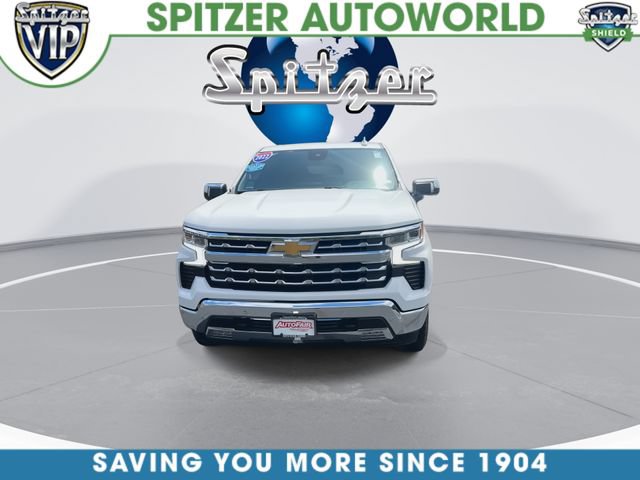 Used 2022 Chevrolet Silverado 1500 LTZ AWD/4WD image 3