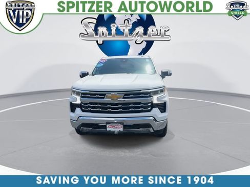Used 2022 Chevrolet Silverado 1500 LTZ AWD/4WD image 3