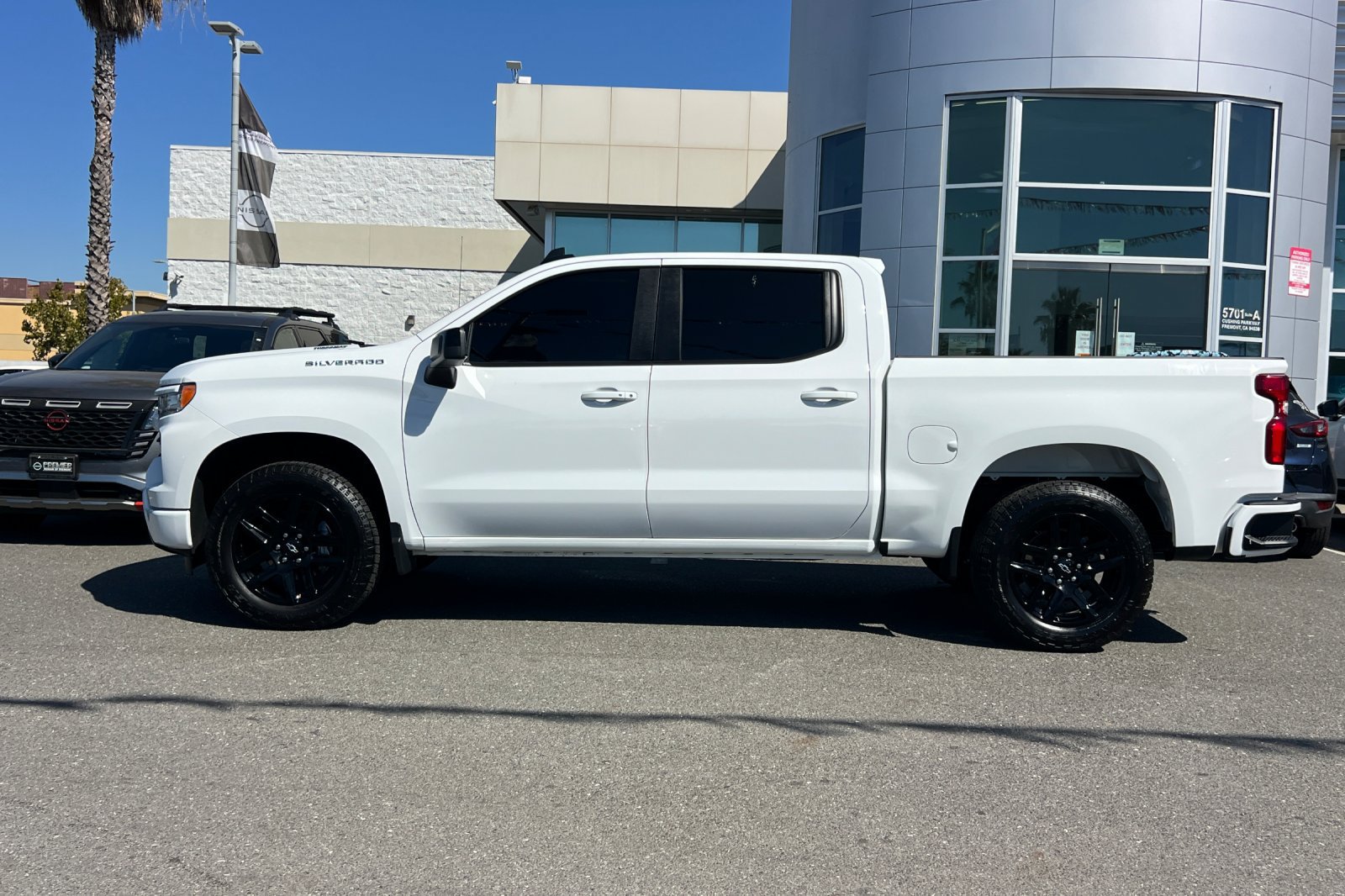 Used 2026 Chevrolet Silverado 1500 RST w/ RST Select Package AWD/4WD image 7