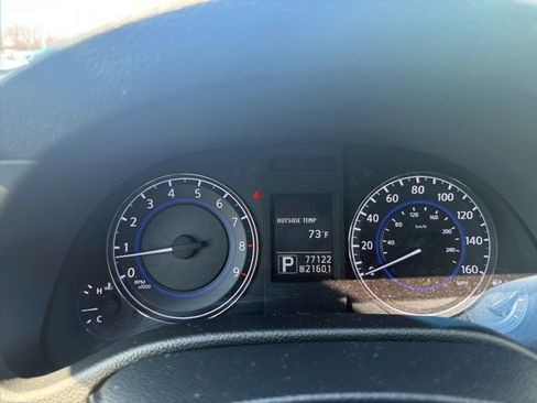 Used 2013 INFINITI G37 x w/ Premium Pkg image 23