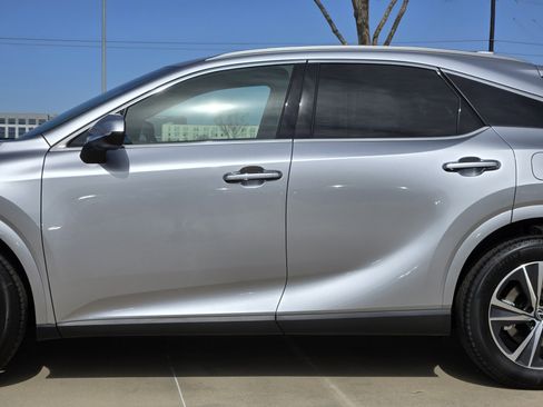 Certified 2026 Lexus RX 350h w/ Cold Area Package image 15