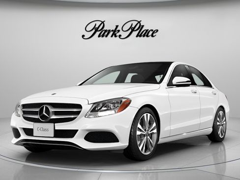 Used 2018 Mercedes-Benz C 300 Sedan image 39