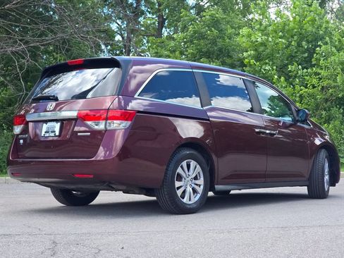 Used 2016 Honda Odyssey SE image 11