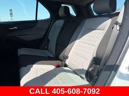 Used 2023 Chevrolet Equinox LS w/ Driver Confidence II Package AWD/4WD image 13