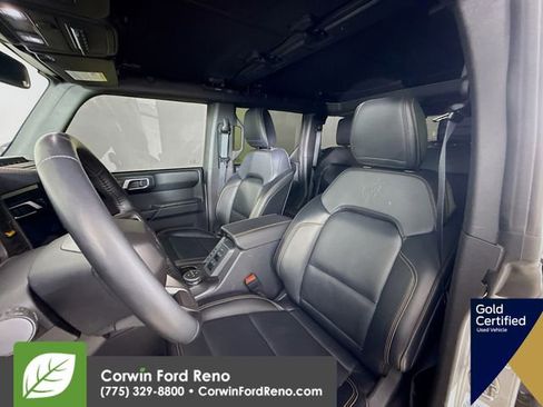 Used 2024 Ford Bronco Badlands w/ Sasquatch Package image 25