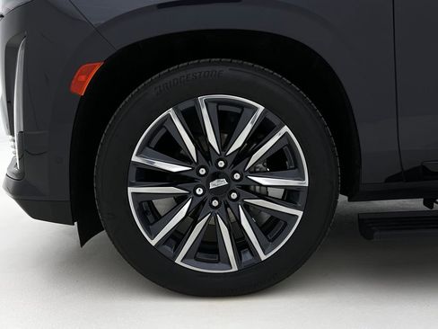 Used 2023 Cadillac Escalade ESV Sport Platinum image 21