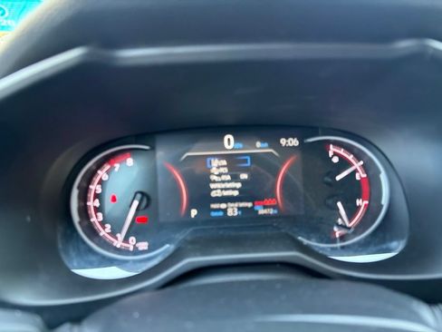 Used 2023 Toyota RAV4 LE AWD/4WD image 8
