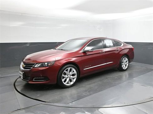 Used 2017 Chevrolet Impala Premier w/ Enhanced Convenience Package image 34