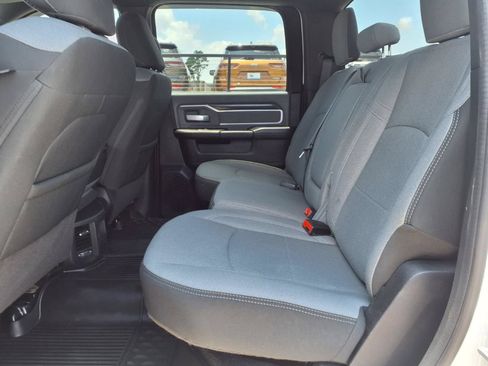 Used 2023 RAM 2500 Big Horn w/ Level 1 Equipment Group AWD/4WD image 18