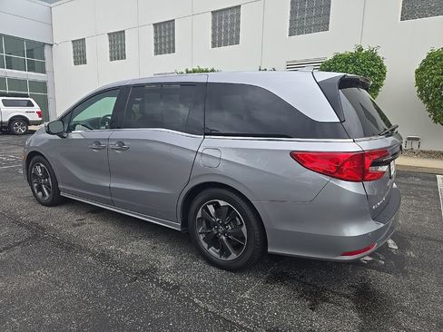 Used 2022 Honda Odyssey Elite image 6