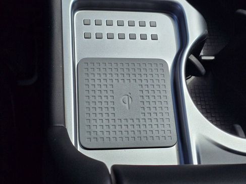 New 2026 Hyundai Ioniq 9 SE image 28