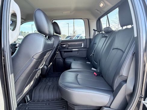 Used 2018 RAM 1500 Laramie image 23