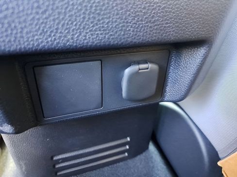 New 2025 Toyota Tacoma TRD Sport image 9