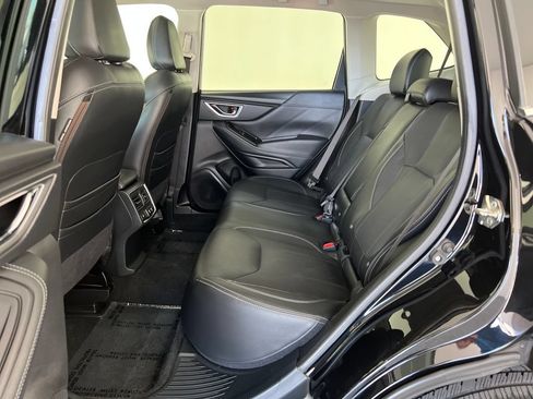 Used 2019 Subaru Forester Touring AWD/4WD image 27