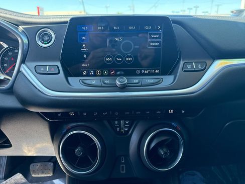 Used 2020 Chevrolet Blazer LT w/ Sound & Technology Package AWD/4WD image 22