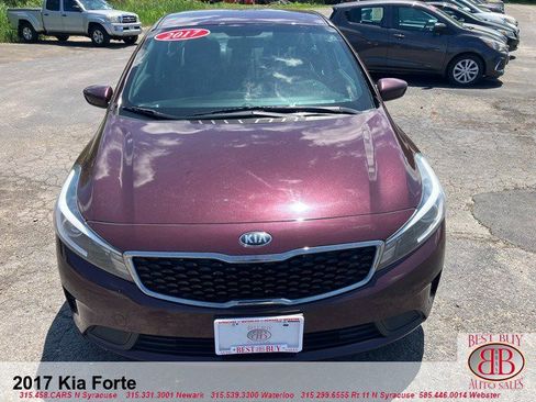 Used 2017 Kia Forte LX w/ LX Popular Package FWD image 2