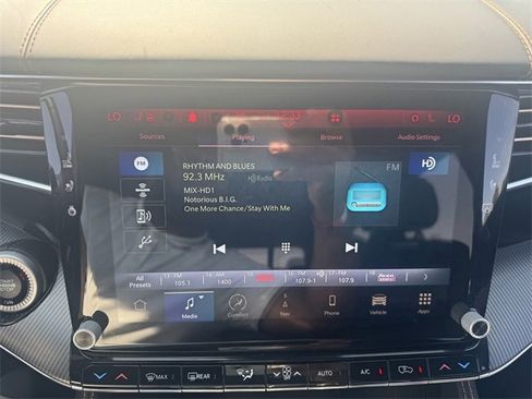 Used 2023 Jeep Grand Wagoneer Series III image 36