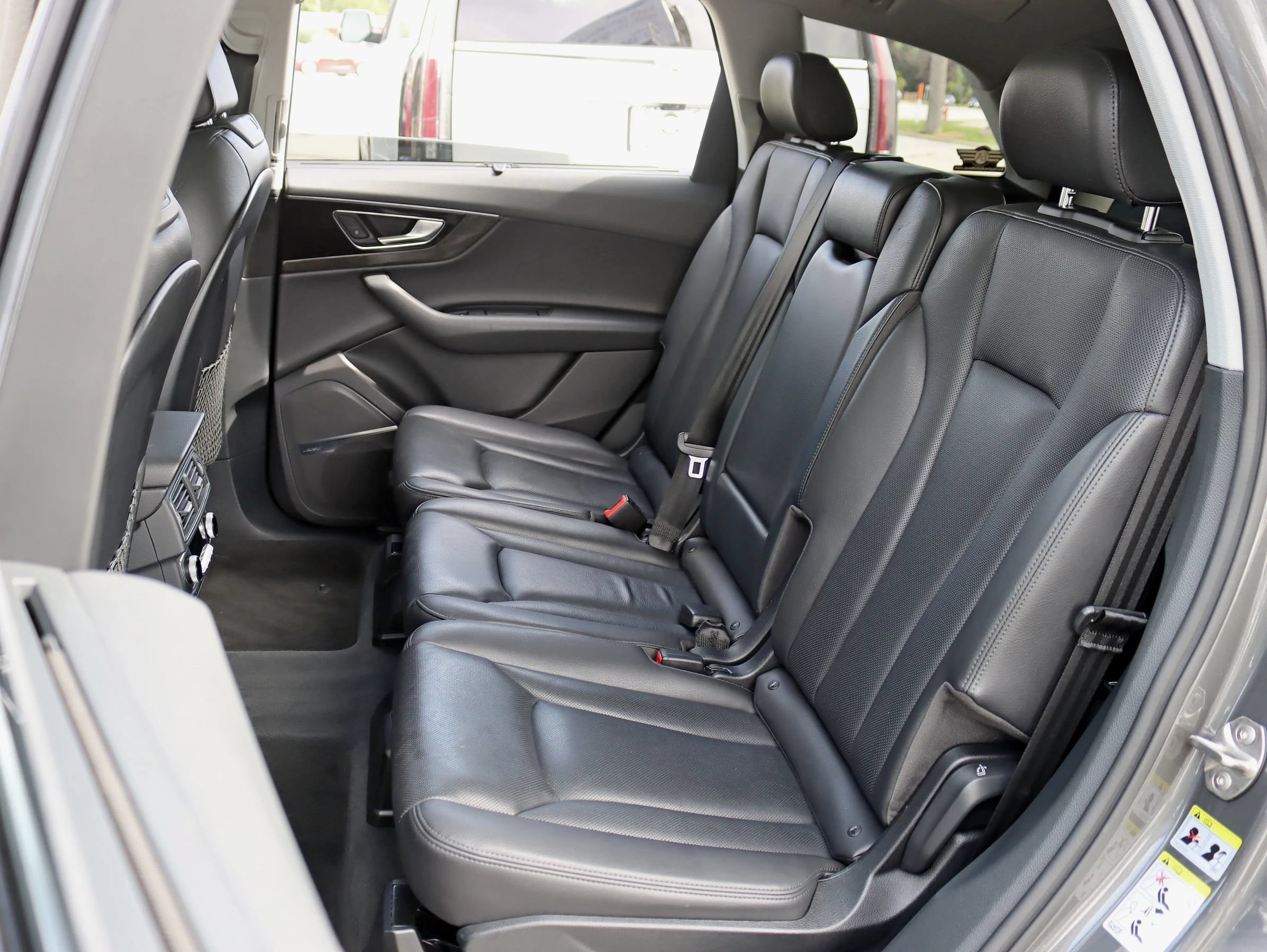 Used 2019 Audi Q7 3.0T Prestige AWD/4WD image 36