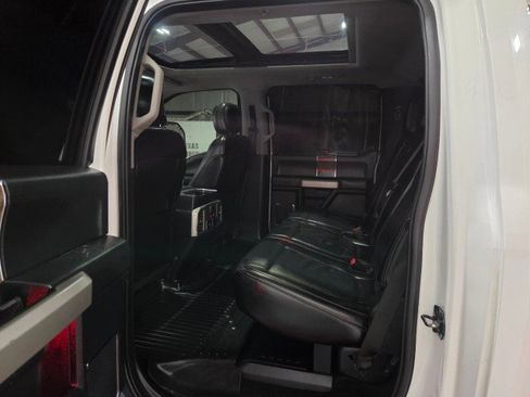 Used 2017 Ford F350 Lariat w/ Lariat Ultimate Package image 79