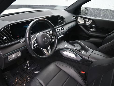 Used 2022 Mercedes-Benz GLS 450 4MATIC image 22