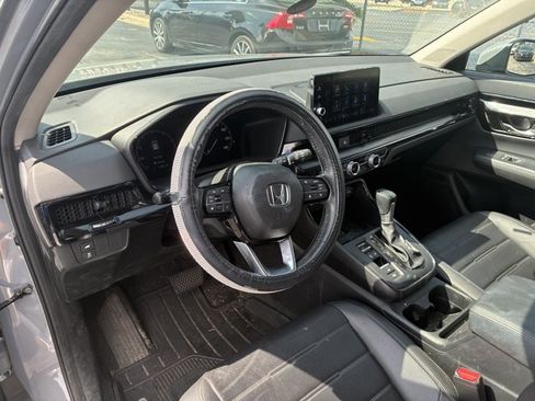 Used 2024 Honda CR-V EX-L image 10