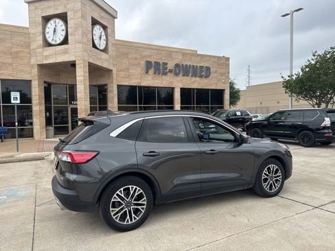 Used 2020 Ford Escape SEL FWD image 1