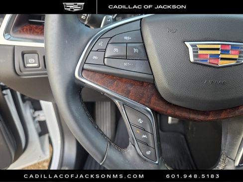 Certified 2025 Cadillac XT5 Sportv w/ Technology Package AWD/4WD image 18