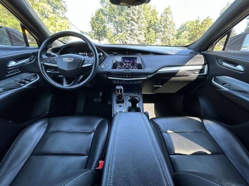 Used 2022 Cadillac XT4 Premium Luxury w/ LPO, Radiant Package image 21