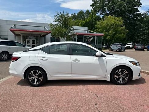 Used 2022 Nissan Sentra SV image 6