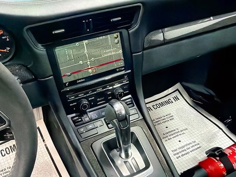 Used 2016 Porsche 911 GT3 RS image 22