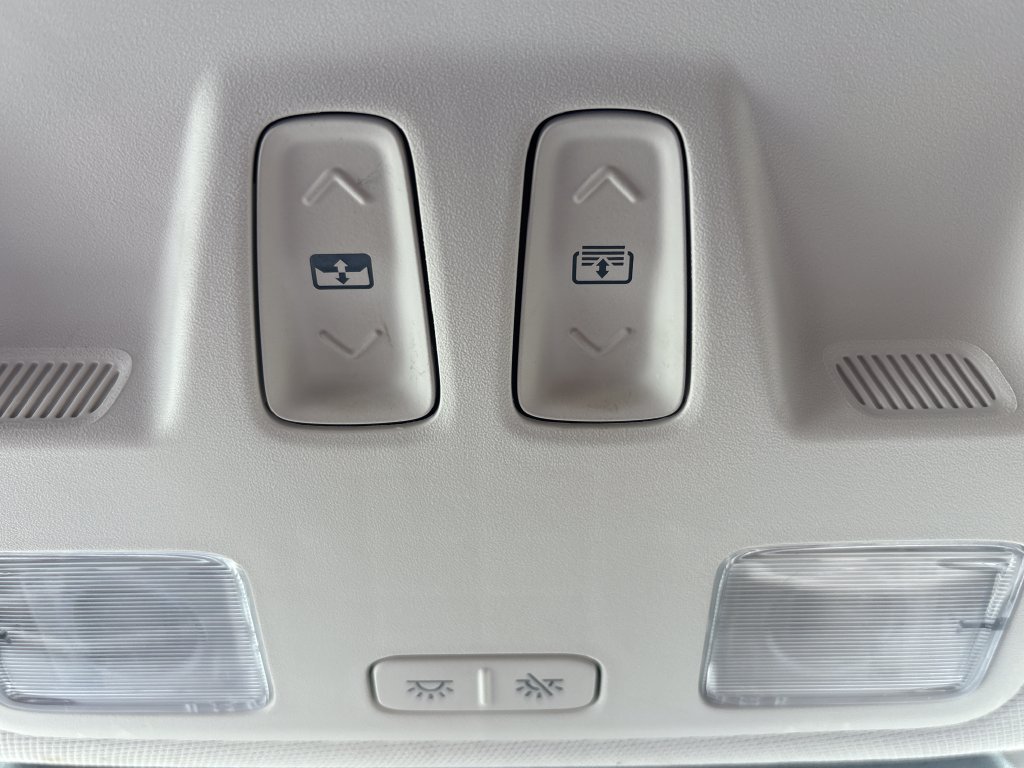 Certified 2022 Ford Escape SEL FWD image 35