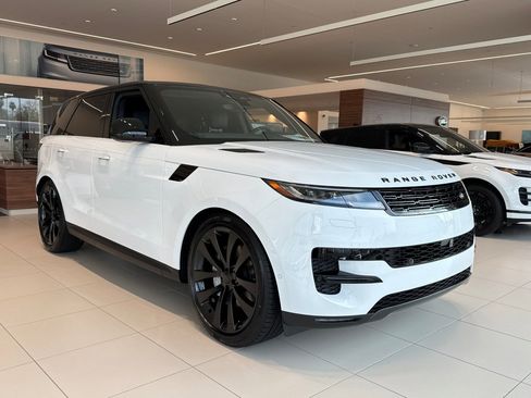 New 2026 Land Rover Range Rover Sport SE AWD/4WD image 7