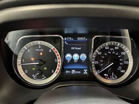 Used 2019 Nissan Titan PRO-4X w/ Pro-4x Convenience Package image 8