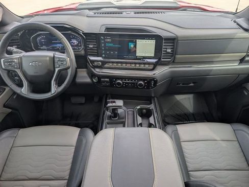 Used 2023 Chevrolet Silverado 1500 ZR2 w/ Technology Package AWD/4WD image 26