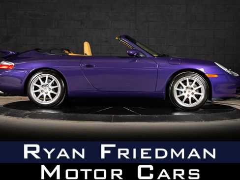 Used 2001 Porsche 911 Carrera RWD image 1