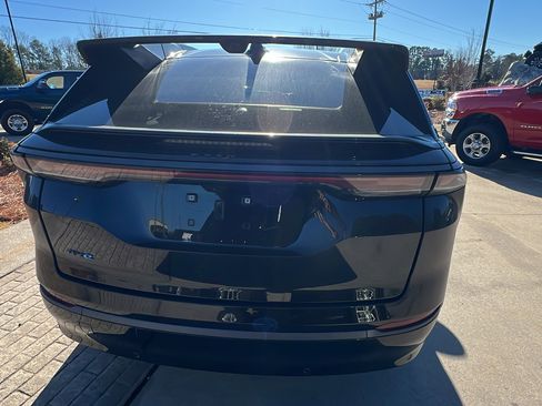 Used 2024 Jeep Wagoneer Launch Edition image 9