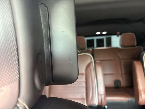 Certified 2023 GMC Yukon Denali Ultimate AWD/4WD image 12