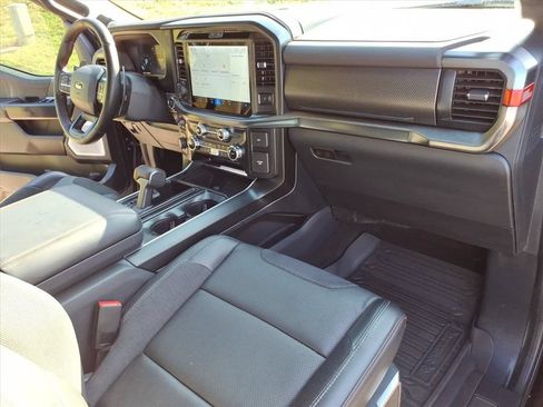 Used 2025 Ford F150 Raptor AWD/4WD image 17