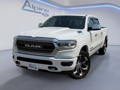 Used 2022 RAM 1500 Limited w/ Body-Colour Bumper Group
