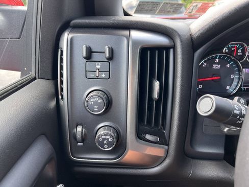 Used 2018 Chevrolet Silverado 1500 LT w/ All Star Edition AWD/4WD image 14