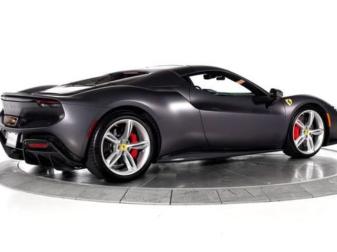 Used 2023 Ferrari 296 GTS RWD image 2