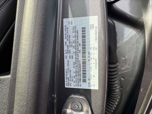 Used 2025 Ford Escape SE w/ PHEV Premium Package image 10