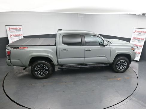 Used 2023 Toyota Tacoma TRD Sport image 32