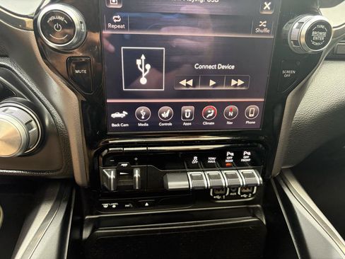 Used 2019 RAM 1500 Sport w/ Level 2 Equipment Group AWD/4WD image 32