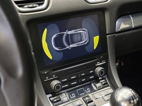 Used 2022 Porsche 718 Cayman image 29