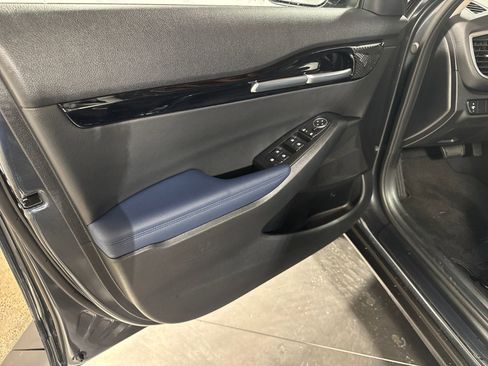 Certified 2025 Kia Seltos S image 23