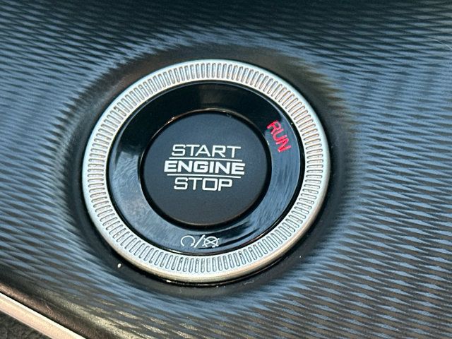 Used 2023 Jeep Grand Cherokee Altitude RWD image 33
