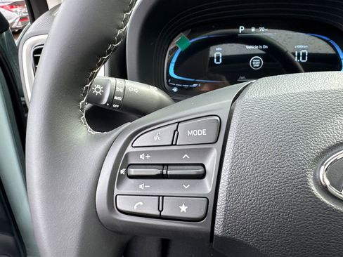 New 2026 Hyundai Venue SEL image 16